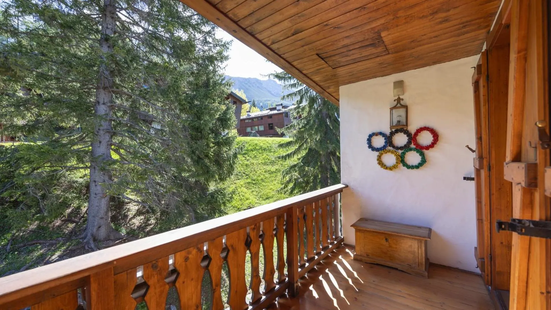 Lägenhet Casa Benedeta, Confortevole E Panoramica Cortina dʼAmpezzo Italien